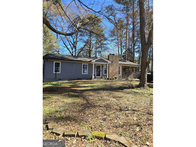 Norris Lake Home Sale Pending in Snellville Georgia