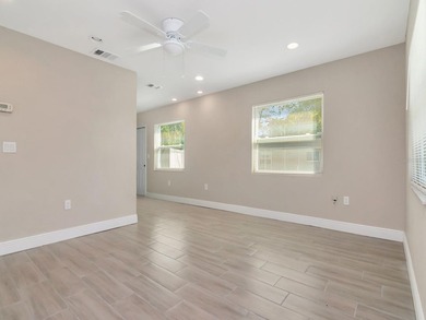 8 Unit Duplex portfolio in South Bradenton. There are a total of - photo 2