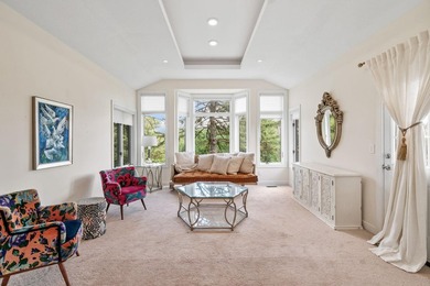 This beautifully maintained soft contemporary home offers luxury - photo 11
