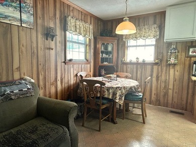 Looking for a weekend hunting/fishing retreat? THIS could be the - photo 15