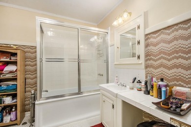 Open Sunday, July 12th, 3 p.m. to 5 p.m.This 3-unit home in West - photo 19