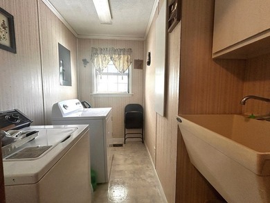 Looking for a weekend hunting/fishing retreat? THIS could be the - photo 20