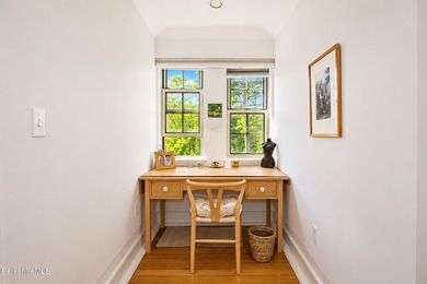 Beautifully maintained condominium in Plunkett Hill offering - photo 22