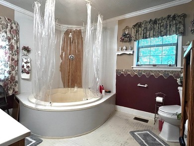 Looking for a weekend hunting/fishing retreat? THIS could be the - photo 22