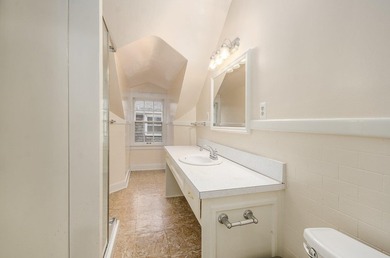Open Sunday, July 12th, 3 p.m. to 5 p.m.This 3-unit home in West - photo 25