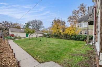 Open Sunday, July 12th, 3 p.m. to 5 p.m.This 3-unit home in West - photo 32