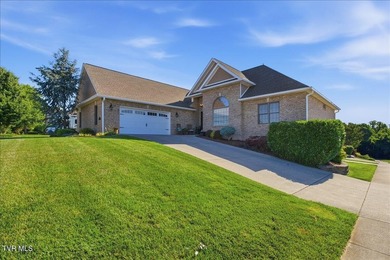 Welcome to one of the best homes in the highly sought-after Park - photo 4