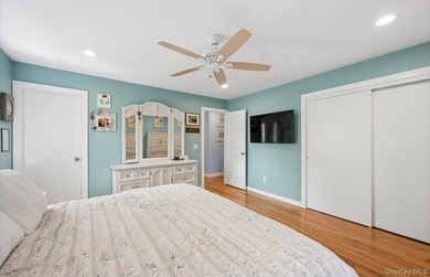 Welcome to Calverton living at its finest! Nestled in the - photo 5