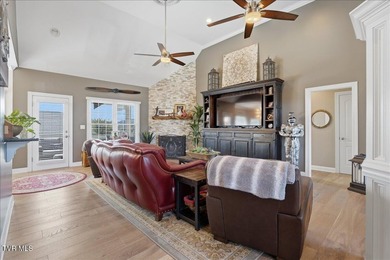 Welcome to one of the best homes in the highly sought-after Park - photo 8