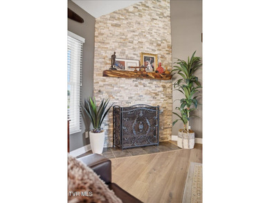 Welcome to one of the best homes in the highly sought-after Park - photo 9
