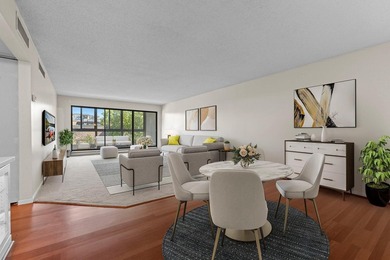 Ideal Location! Enjoy the 50th and France Lifestyle right out - photo 6