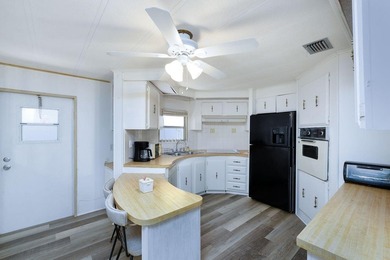 Are you looking for a low maintenance lifestyle, near the - photo 15