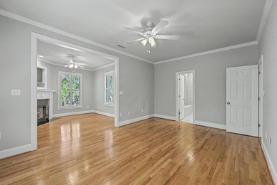 Absolutely gorgeous Lowcountry style home located in beautiful - photo 24