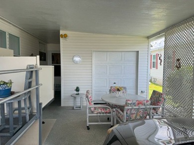 Discover why this highly sought-after two-bedroom, two-bathroom - photo 33