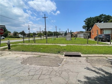 Lake Pontchartrain Lot For Sale in New Orleans Louisiana