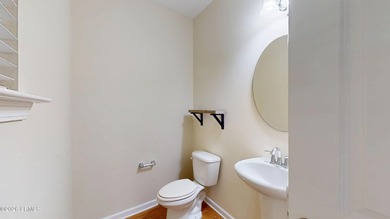 Whether you're searching for your first home, an investment - photo 8
