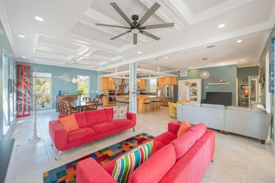 Located in the gated community of Maravilla & tucked away in a - photo 1