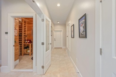 Located in the gated community of Maravilla & tucked away in a - photo 6
