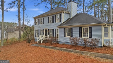 Pristine Colonial-style home in the desirable Quail Hollow - photo 2