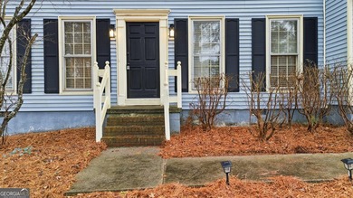 Pristine Colonial-style home in the desirable Quail Hollow - photo 3