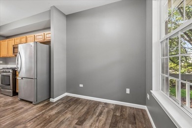 Fresh, Updated, Clean & truly move-in ready! Enjoy everything - photo 14