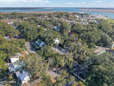 Located in the heart of charming Port Royal, this beautifully - photo 8