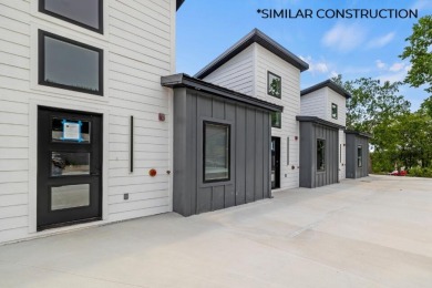 Lake Condo For Sale in Reeds Spring, Missouri
