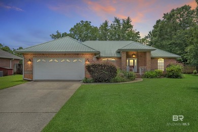 Amazing 3-bedroom, 2-bath home located near the cusp of Perdido - photo 2