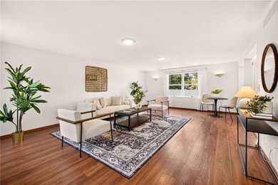 SHOWSTOPPER!! This **MAGAZINE-WORTHY** 4-bedroom 2.5-bath - photo 15
