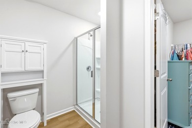 Welcome to 530 Poppleton Drive in beautiful Hampstead! Situated - photo 22