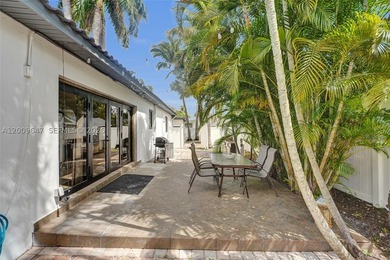 Bring your toys to this spacious corner lot in sought-after - photo 22