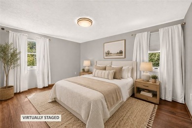 SHOWSTOPPER!! This **MAGAZINE-WORTHY** 4-bedroom 2.5-bath - photo 28
