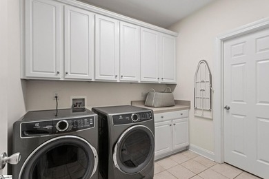 Sellers are moving and are highly motivated to sell. They - photo 29