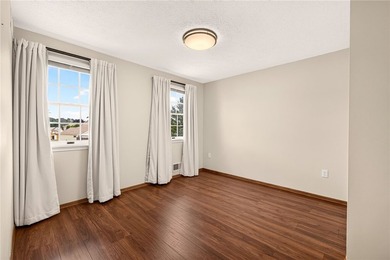 SHOWSTOPPER!! This **MAGAZINE-WORTHY** 4-bedroom 2.5-bath - photo 31