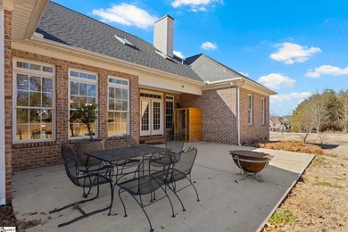 Sellers are moving and are highly motivated to sell. They - photo 33