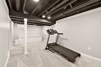 SHOWSTOPPER!! This **MAGAZINE-WORTHY** 4-bedroom 2.5-bath - photo 39