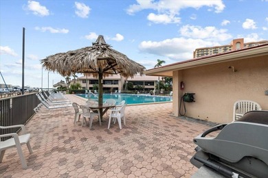 BOAT SLIP/ LIFT - PRIVATE GARAGE - FULLY RENOVATED WATERFRONT - photo 41