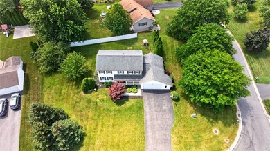 SHOWSTOPPER!! This **MAGAZINE-WORTHY** 4-bedroom 2.5-bath - photo 46