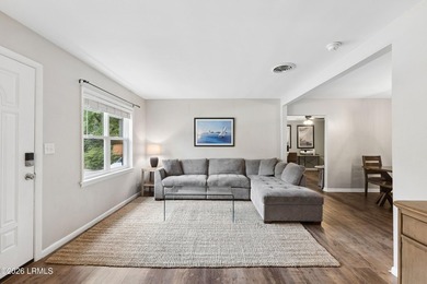 Welcome home to this freshly updated 4-bedroom, 2.5-bath home in - photo 4