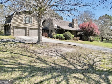 Welcome to an extraordinary private estate in Lamar County - photo 3