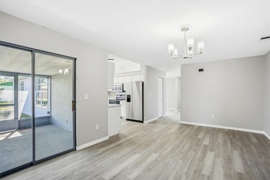 Fully renovated and move-in ready. Modern finishes, new - photo 6