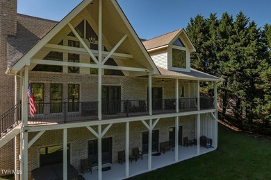 LUXURY LAKEFRONT RETREAT ON WATAUGA LAKE!! Welcome to the - photo 8