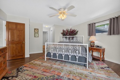 Rare opportunity on Lake Balboa! This custom-built waterfront - photo 19