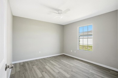 Fully renovated and move-in ready. Modern finishes, new - photo 10