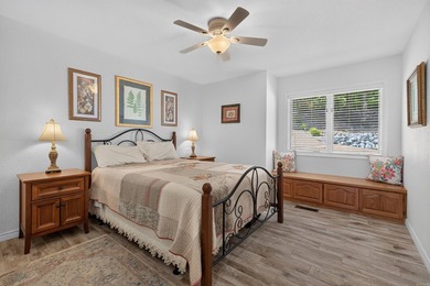 Rare opportunity on Lake Balboa! This custom-built waterfront - photo 24