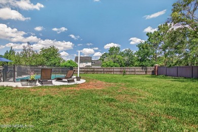 Welcome to this beautifully maintained 4-bedroom, 2-bathroom - photo 40