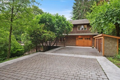 Some houses are built. This one was made - shaped over a century - photo 4