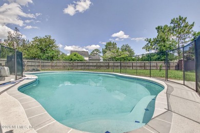 Welcome to this beautifully maintained 4-bedroom, 2-bathroom - photo 48