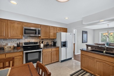 Rare opportunity on Lake Balboa! This custom-built waterfront - photo 50