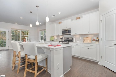 Enjoy peaceful one-level living in this beautifully maintained - photo 5